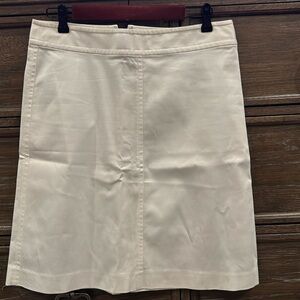 Banana republic 10 petite white skirt
